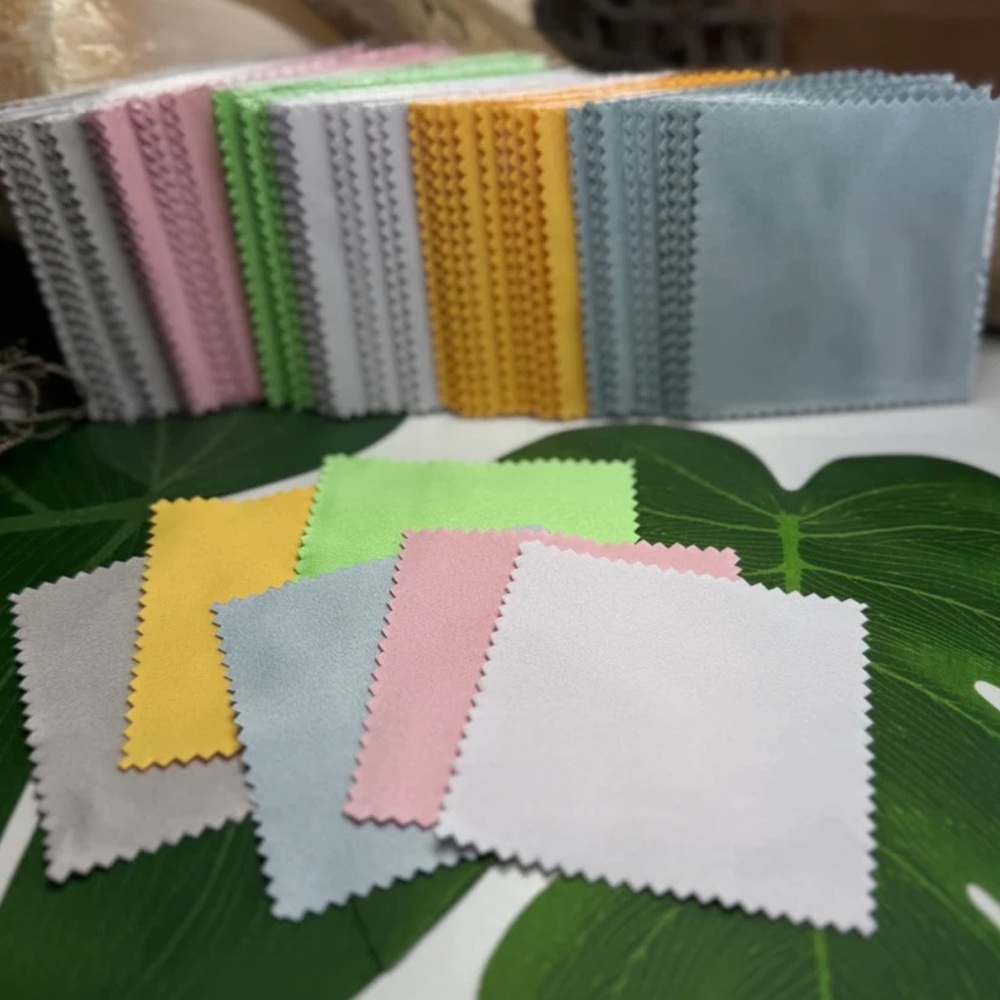 30 Multi Color Individually Wrapped Blank Jewelry Cleaning & Polishing Cloths